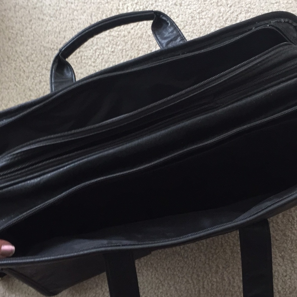 😍Zimmer Genuine Leather Laptop Bag STEAL😍 - Picture 3 of 4